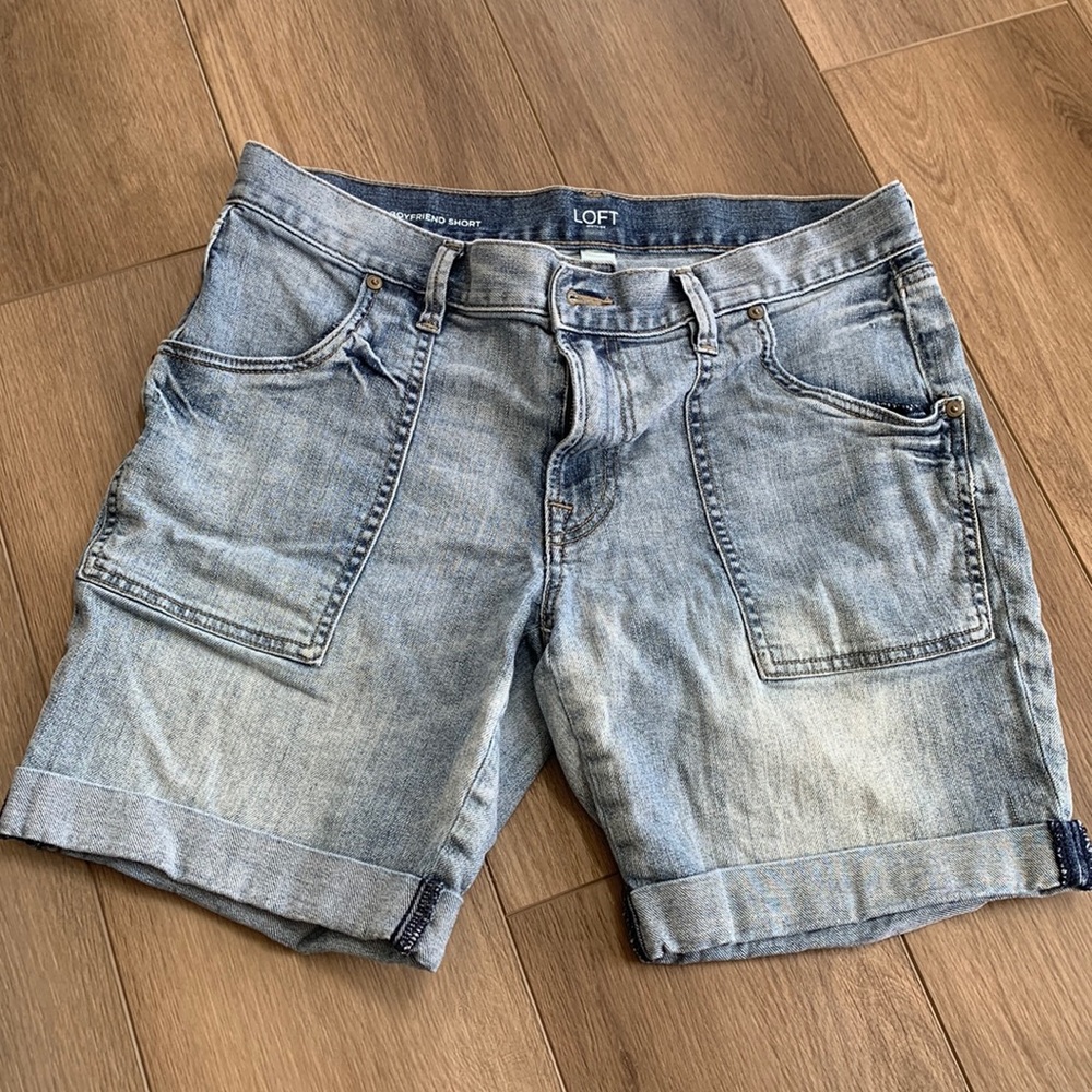 LOFT Denim Boyfriend Short